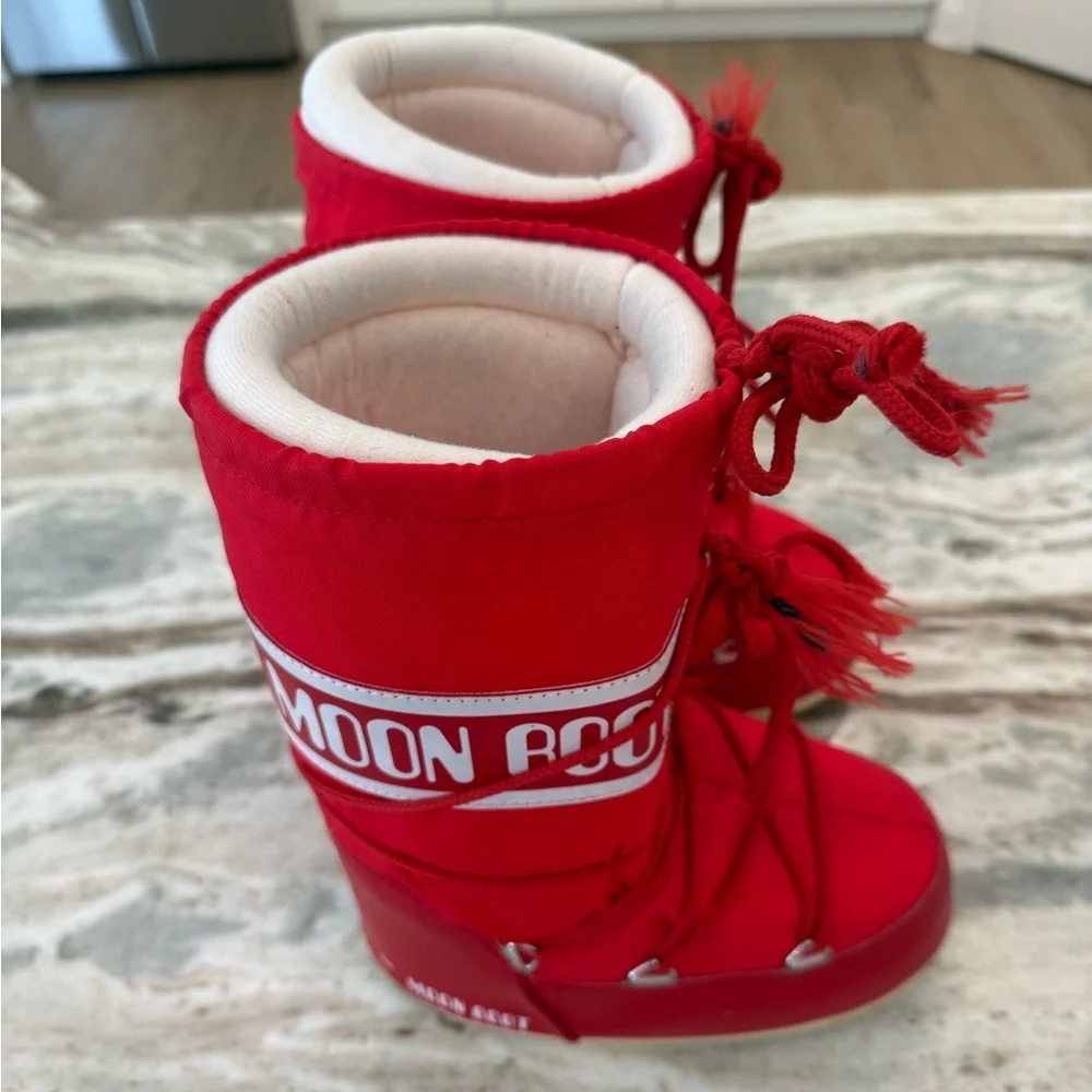 Moon Boot Kids Icon Red Padded Nylon Snow Boots Logo Size 31/34 US 13 - 2.5